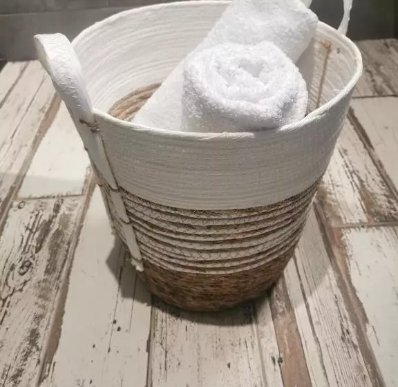 Majatalo Logement Cosy Avec Piscine Et Jacuzzi Privatifs 4 étoiles