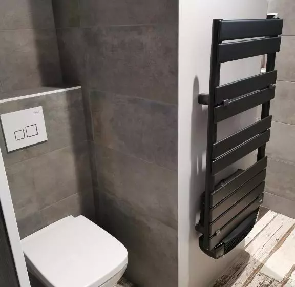 Majatalo Logement Cosy Avec Piscine Et Jacuzzi Privatifs 4 étoiles