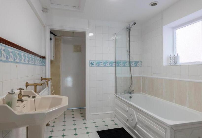 پانسیون Quality Stay Room