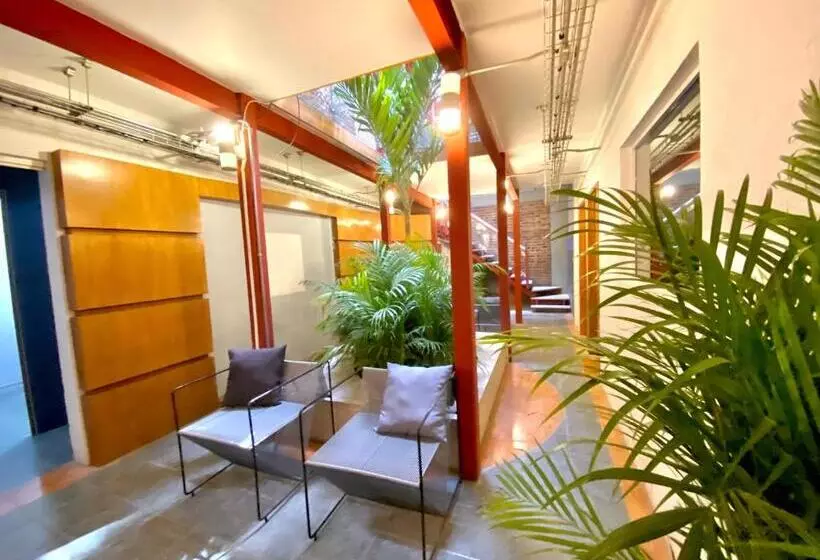 Roomies Hostel Reforma El ángel