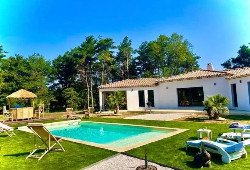 ベッドアンドブレックファースト Chambre D Hôtes La Mandala