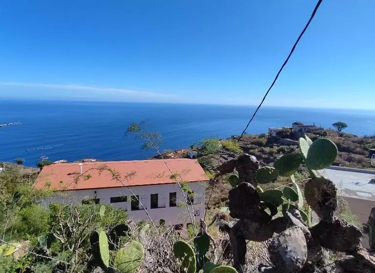 Hostal Albergue Garafía El Tablado