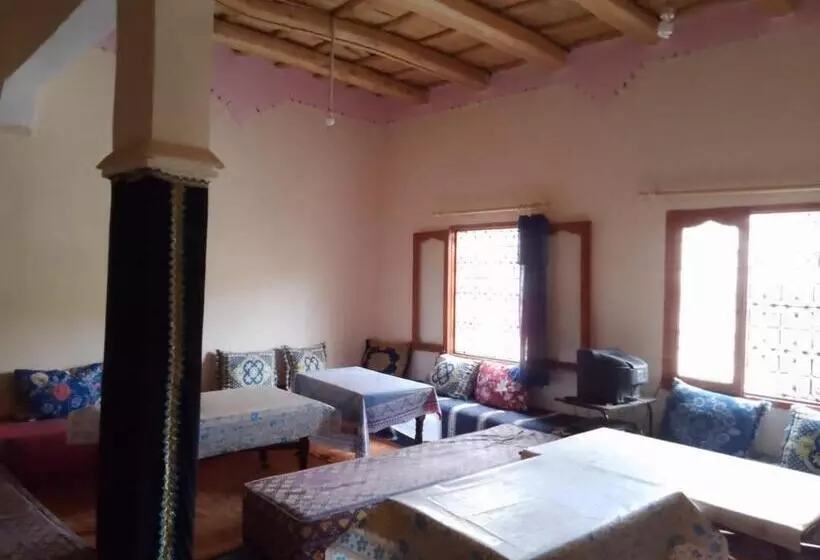ホテル Hôtel Auberge Etoile Dades