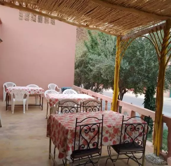 ホテル Hôtel Auberge Etoile Dades