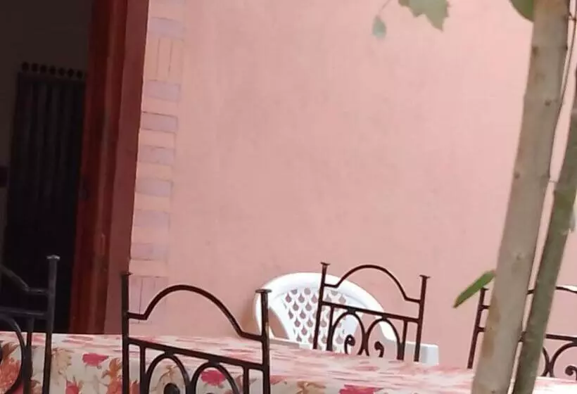 ホテル Hôtel Auberge Etoile Dades