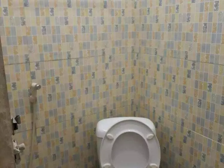 Hotelli Oyo Life 92780 Kost Bara