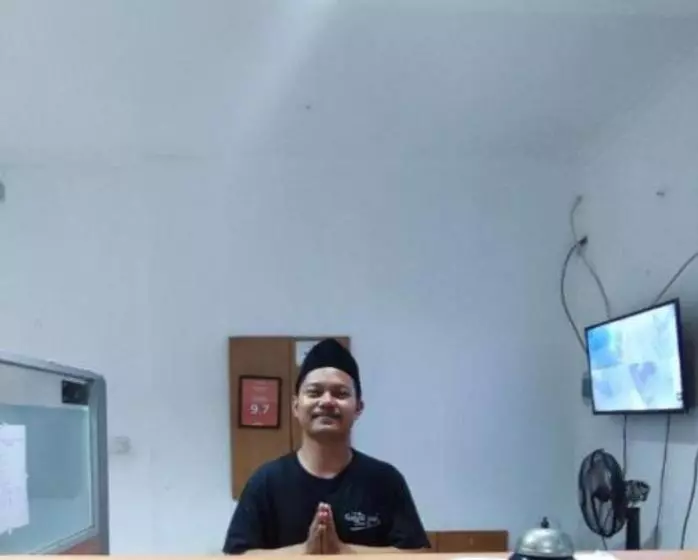 Hotelli Oyo Life 92780 Kost Bara