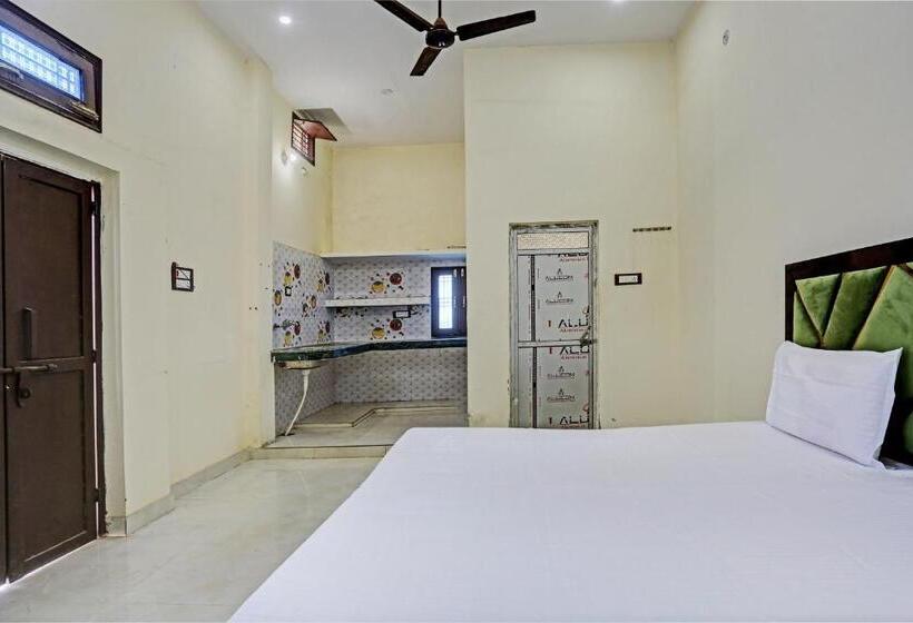 فندق Oyo Royal Guest House