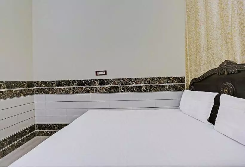 Hotelli Oyo Royal Guest House