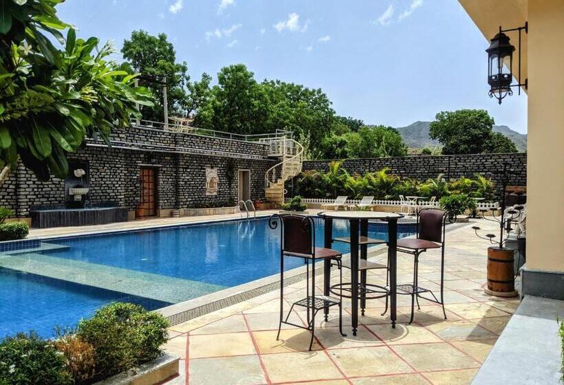 ホテル The Trishala Vilas