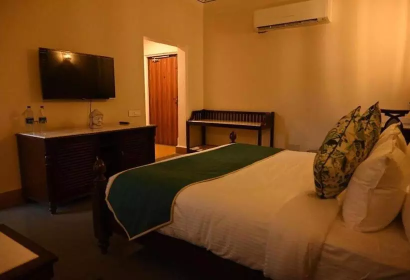 ホテル The Trishala Vilas