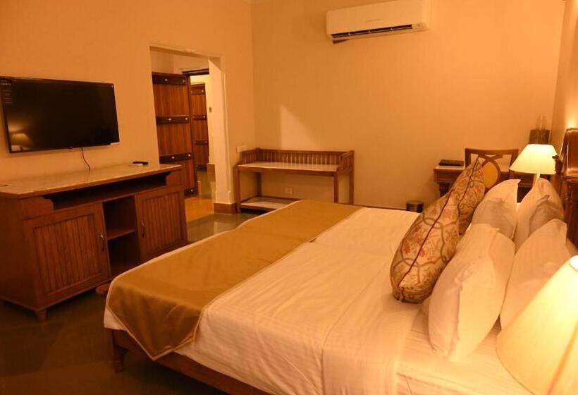 ホテル The Trishala Vilas