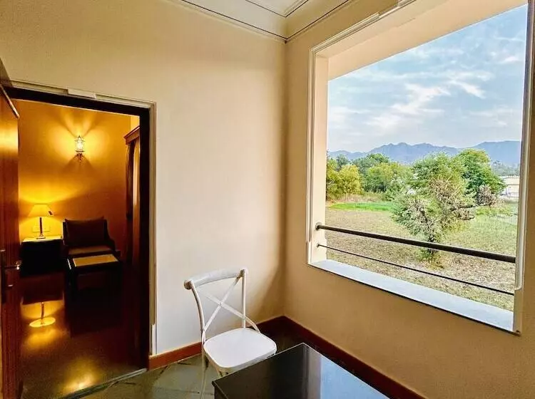 ホテル The Trishala Vilas