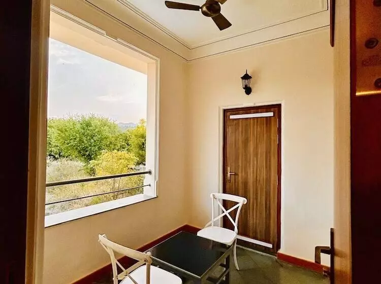 ホテル The Trishala Vilas