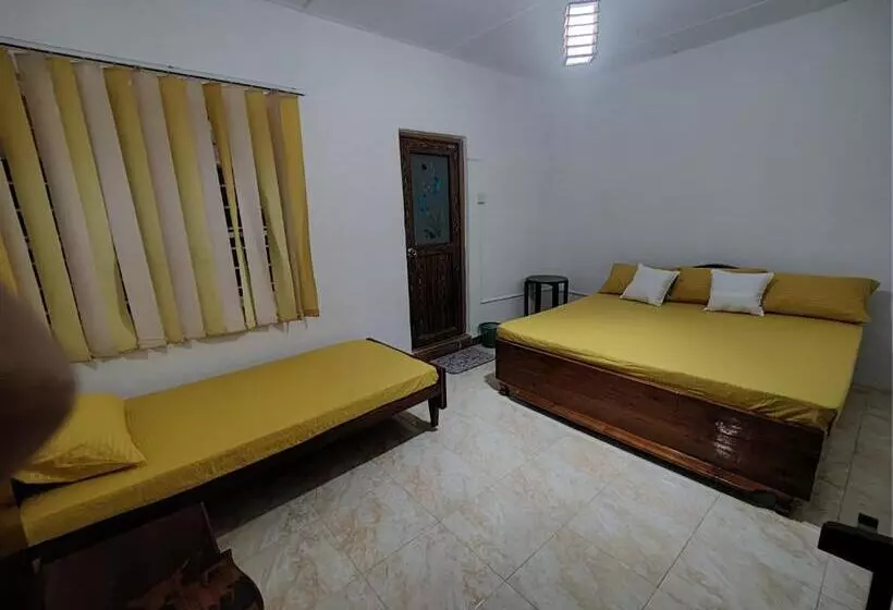 Hotelli Urban Cabins Anuradhapura