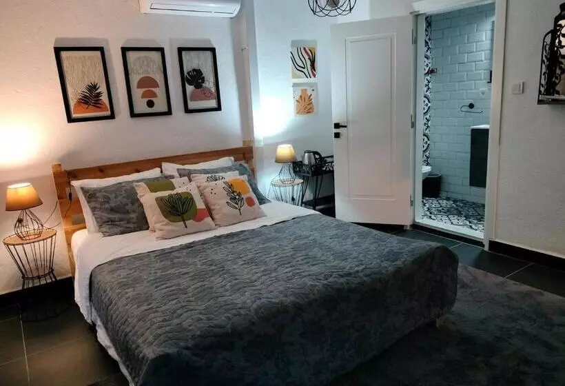 ペンション Baykus Guesthouse Konukevi