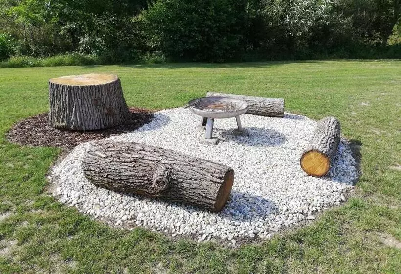 Majatalo Ferienhaus Am Bach