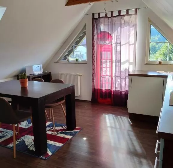 Majatalo Ferienhaus Am Bach