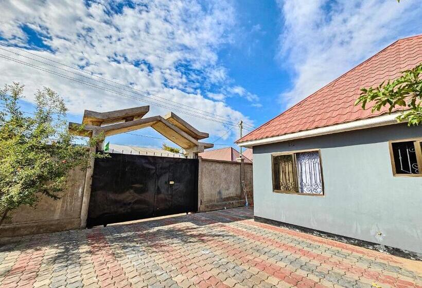 ペンション Focus Mawio Hostel