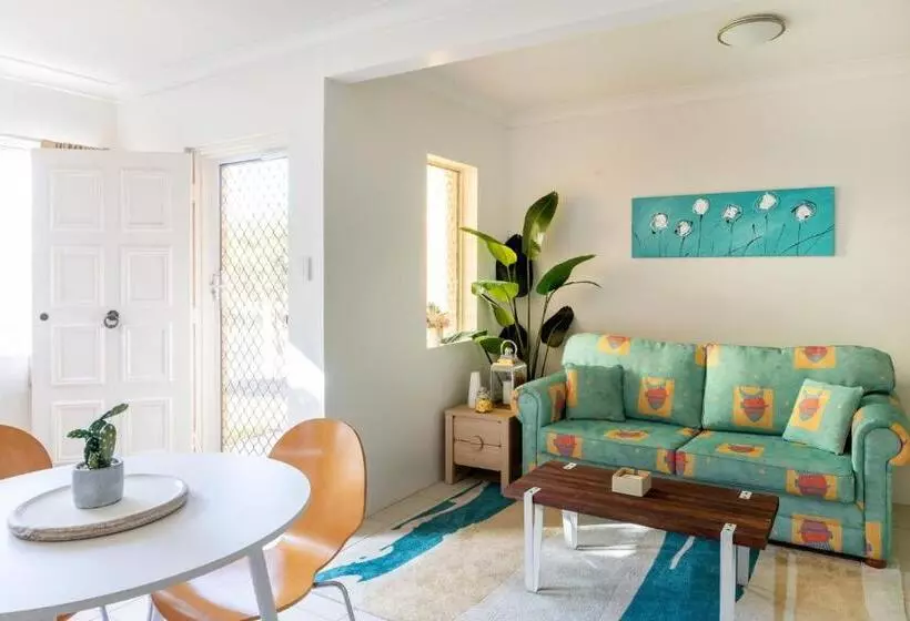 ペンション Mindi S