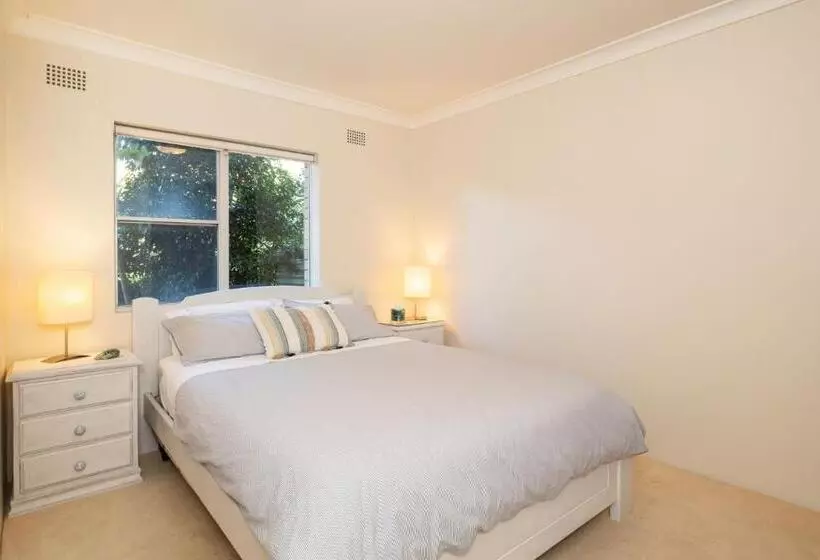 ペンション Mindi S