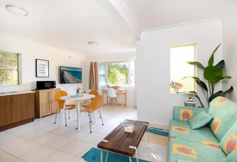 ペンション Mindi S