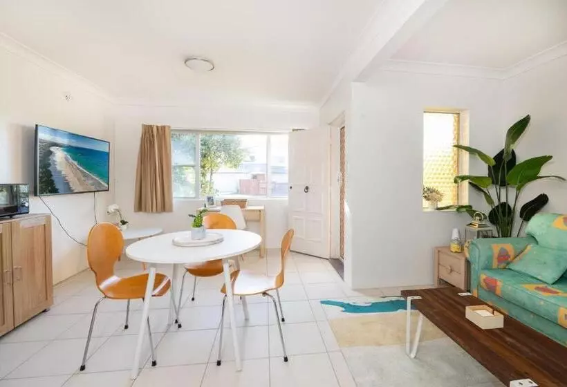 ペンション Mindi S