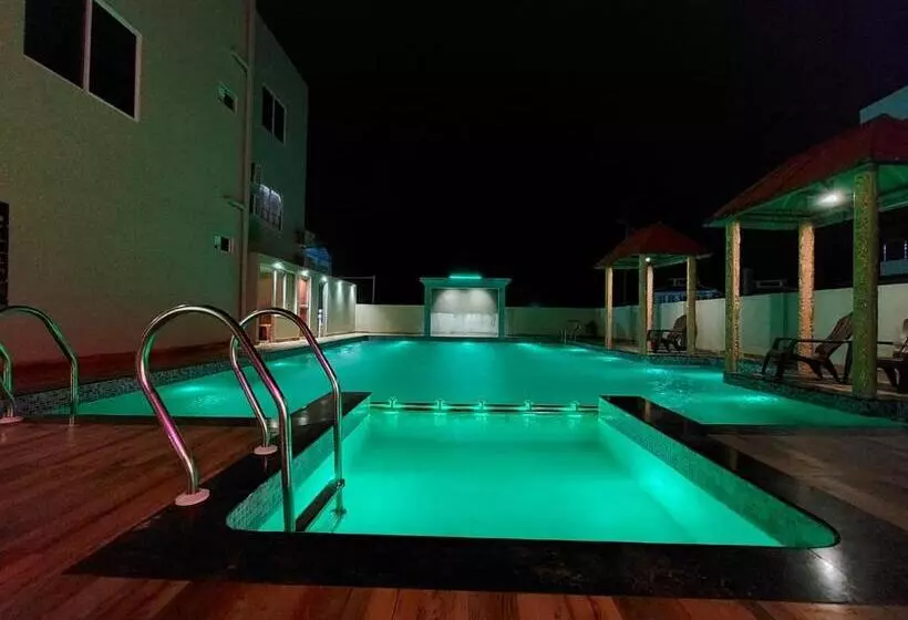 Balukona Beach Resort