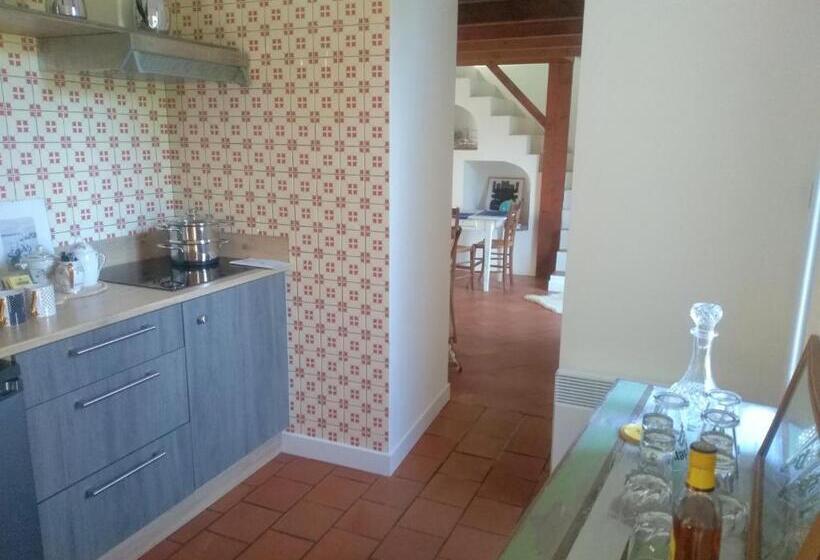 مبيت وإفطار La Petite Maison Dans La Prairie