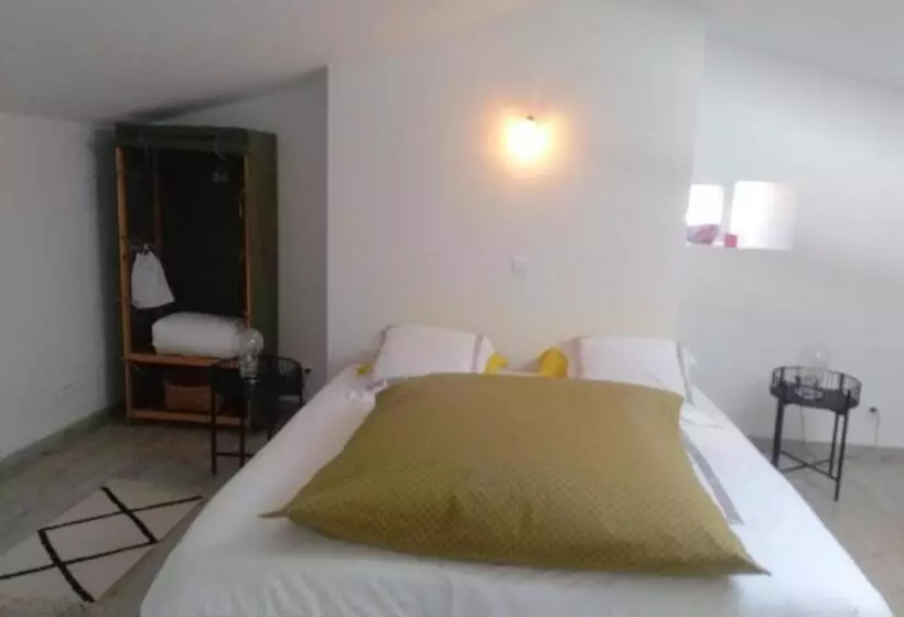 ベッドアンドブレックファースト La Petite Maison Dans La Prairie