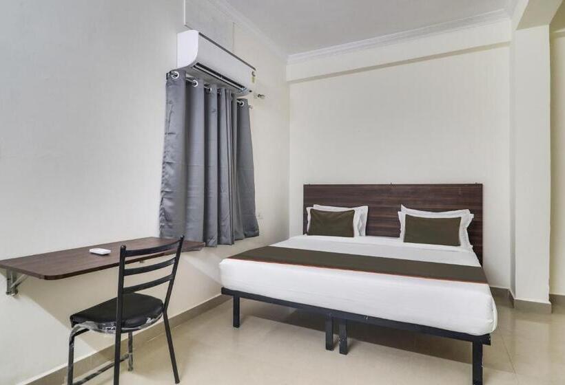 Collection O Hotel Sbr Luxury Rooms