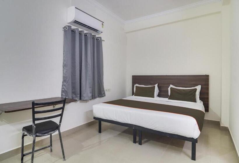 Collection O Hotel Sbr Luxury Rooms