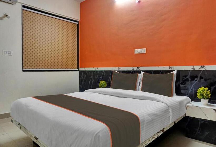 Fabhotel Star Executive