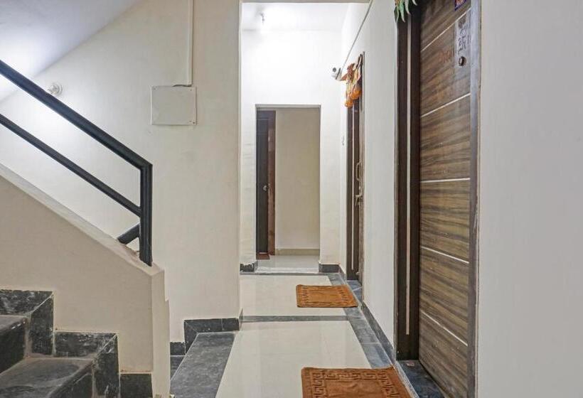 Fabhotel Star Executive