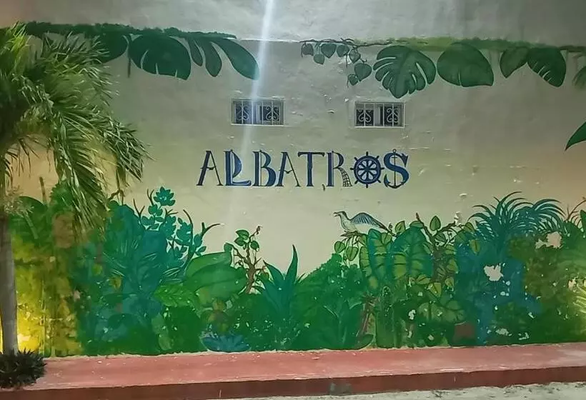 ホテル Albatros