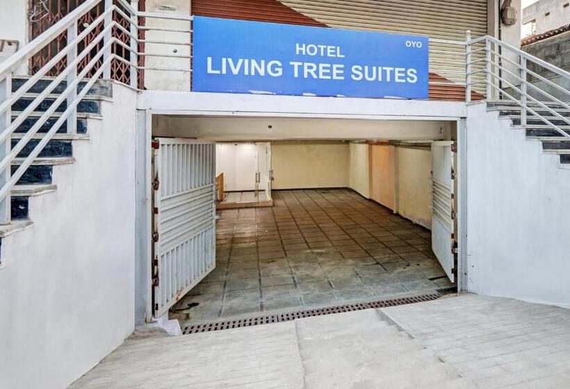 ホテル Collection O Living Tree Suites