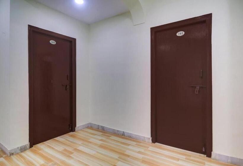 ホテル Oyo Flagship S Grand Residency