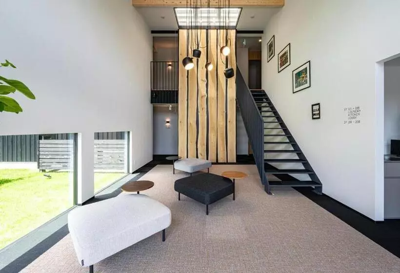 Hotelli Plainn By Negura