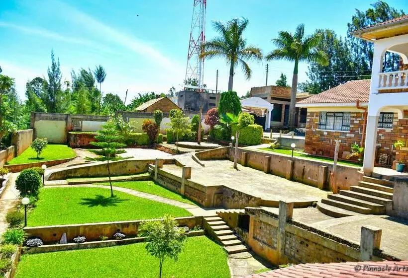 هتل The Mevrose Resort