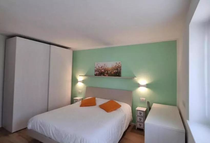 Lalunamia B&b And Holiday Apartment