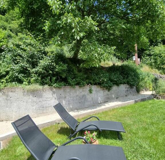 Lalunamia B&b And Holiday Apartment