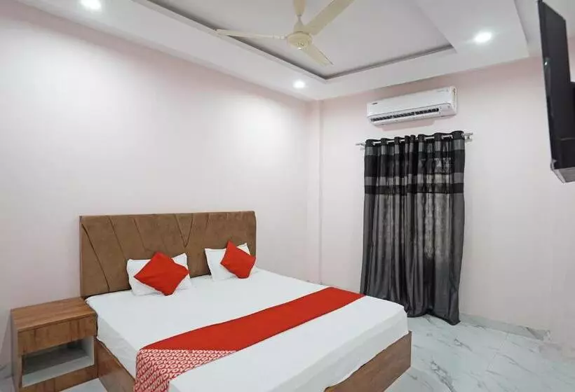 Oyo Flagship Hotel Anukampa