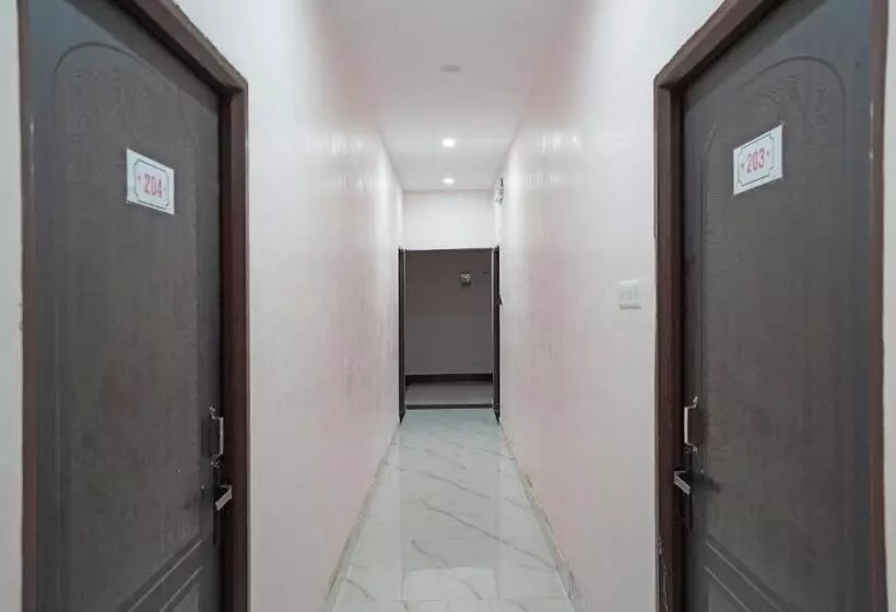 Oyo Flagship Hotel Anukampa