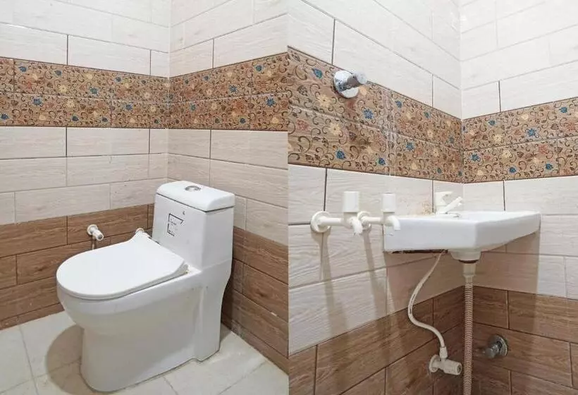 Oyo Flagship Hotel Anukampa