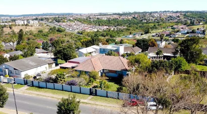 Majatalo Cozy Blue Guesthouse