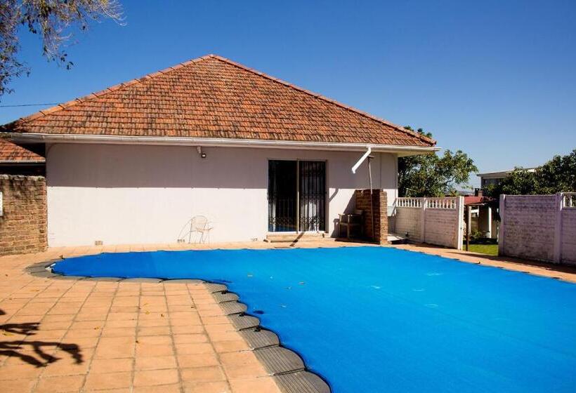 膳宿费 Cozy Blue Guesthouse