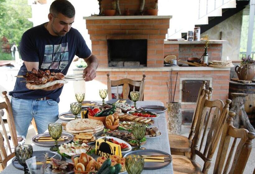 پانسیون Gentry House