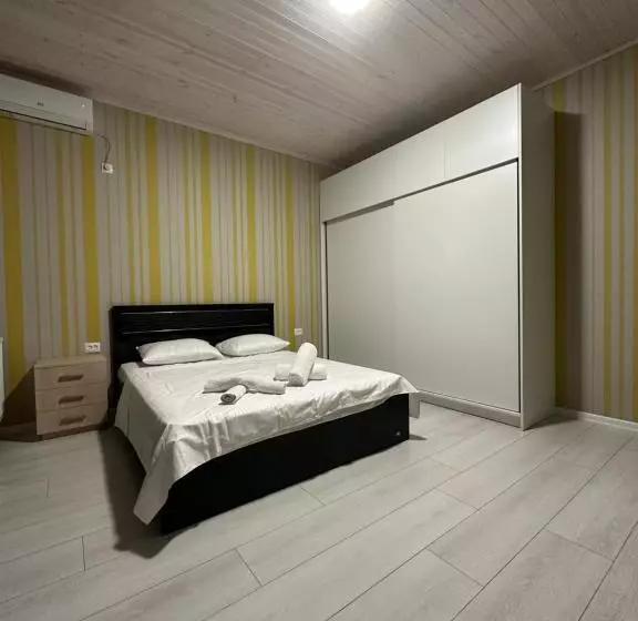 پانسیون Guesthouse Chrdili