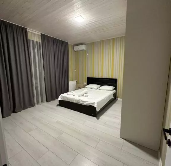 پانسیون Guesthouse Chrdili
