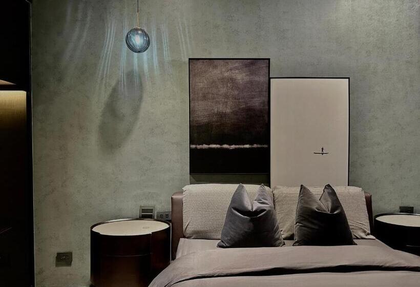 پانسیون Here宅這兒私宅 屏市宅 採自助式入住